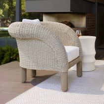 FRS22 Fielder Outdoor Lounge Chair Enviormental View  2